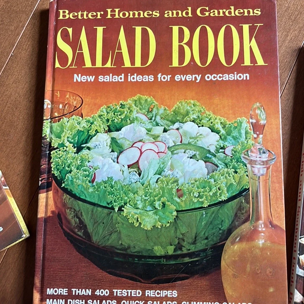 Vintage 1972 Collection of Better Homes and Gardens Cookbooks - Picture 3 of 7